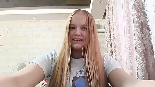 Lali_Boms