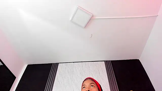 YummyDuooo webcam