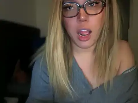 caligirlnikita webcam