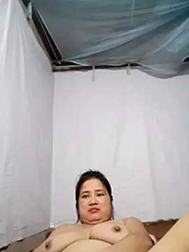 BigAss-69 webcam