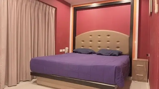 Marrymeplz webcam