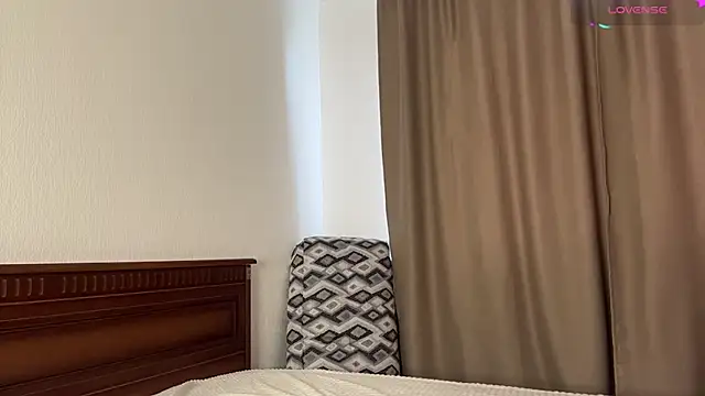 VerniceEngelking live cam on StripChat