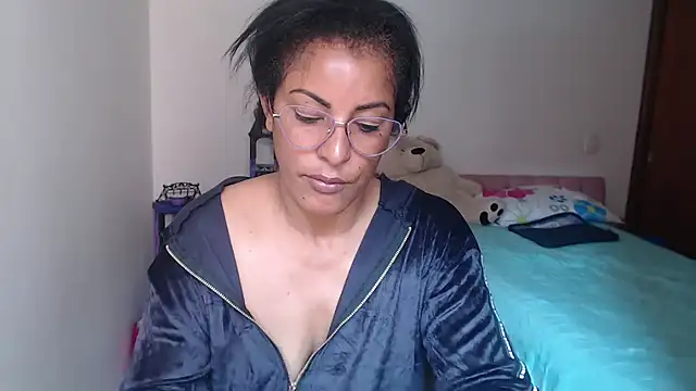 kateleyagrey live cam