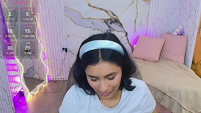 PEACHY_TAY