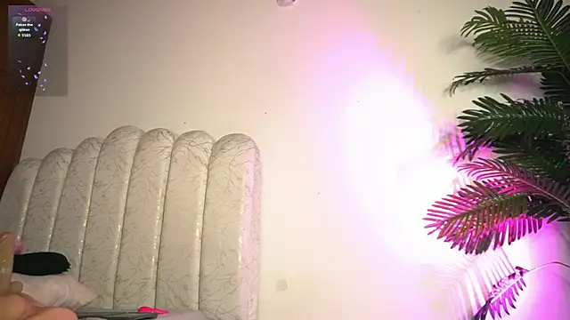 pocahotass_11 webcam