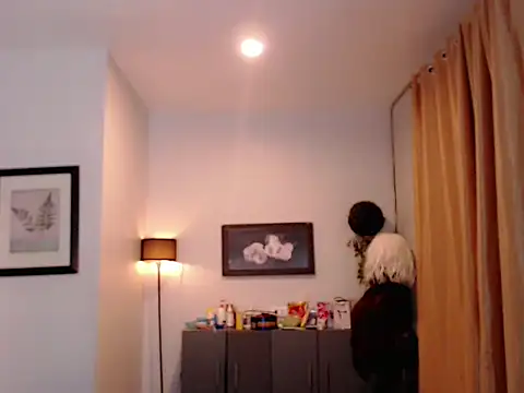 Goddess_Pleasure webcam