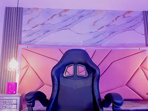 PamelaCollinsVS webcam