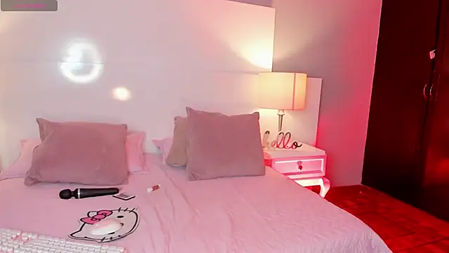 Emily_robertss1 webcam