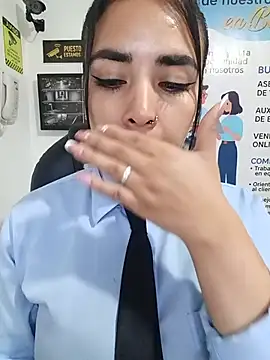 MAYE__13 webcam
