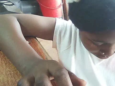 bunny_kiki webcam