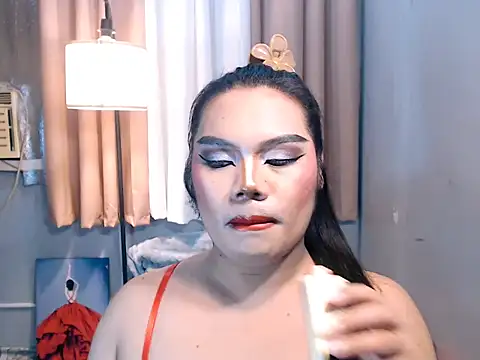 TSbrianaHugeCock webcam