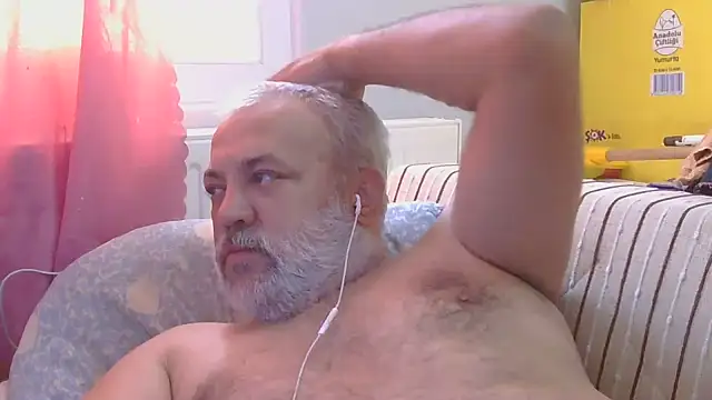 husoizmir live cam on StripChat
