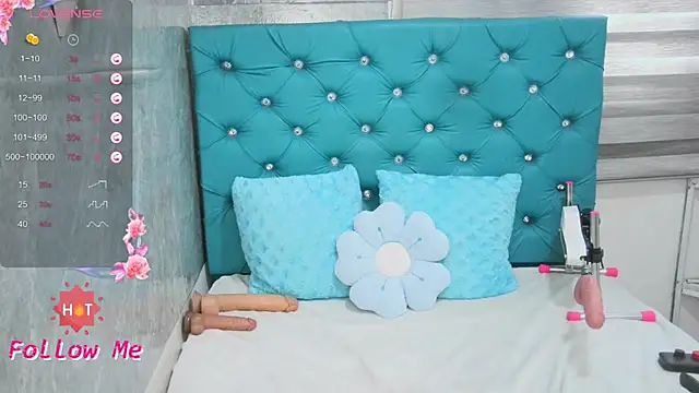MAARYMOON webcam