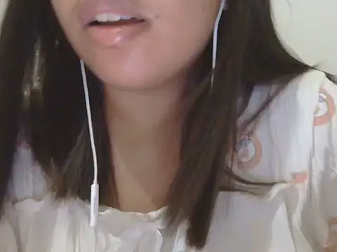ChubbyButty live cam on StripChat