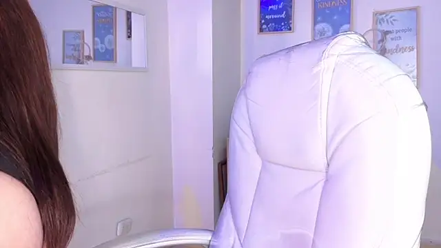 bluee_hazell webcam