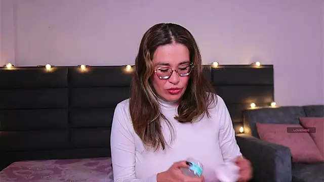 kathieandpovcock1 webcam