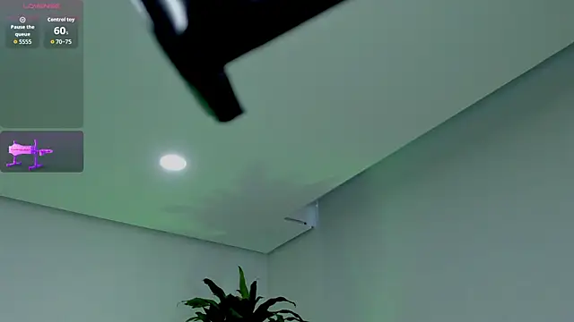 alissaowens_ webcam