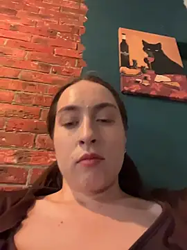 Holly_Play
