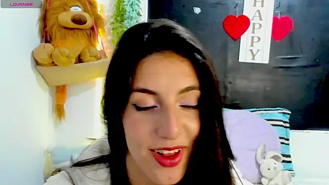 queen-natty live cam on StripChat