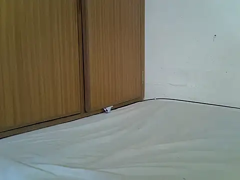 SpicyPetite webcam