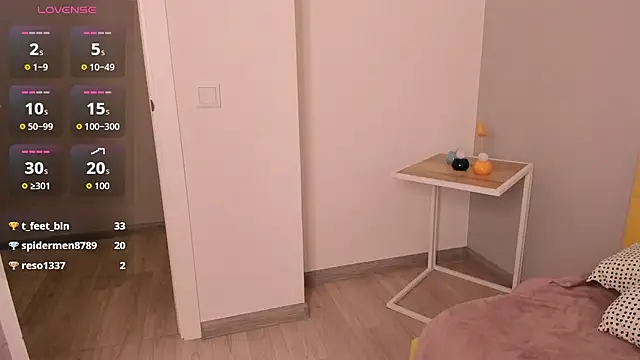 Diana_Garrett webcam