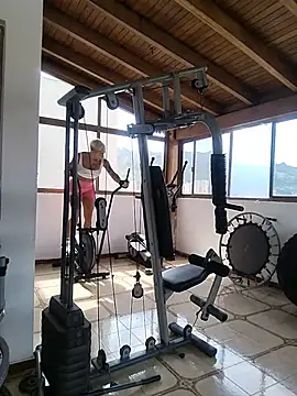 Alison_fitness webcam