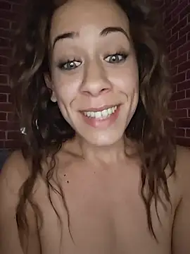 HotGinger66 webcam