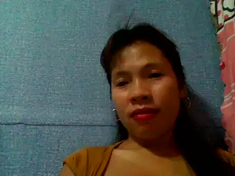 HotNaughtyGirl23 webcam