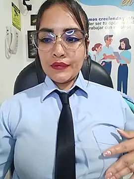 MAYE__13 webcam