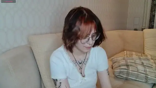 KellePourier webcam