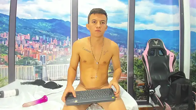 DilanAndKing webcam