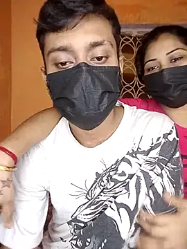 hornycouple096 webcam