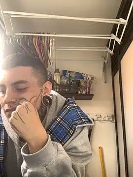 _valentinoooo webcam