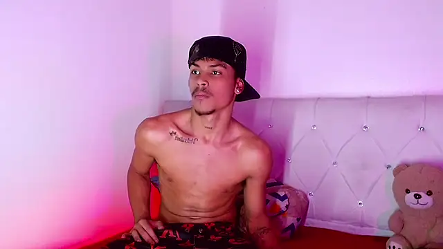 Angel_foxc13 webcam