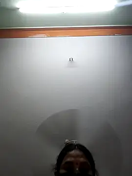 Leela_555 webcam