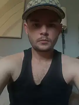 Ronnie153 webcam