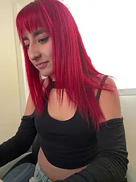 Juliethademon webcam