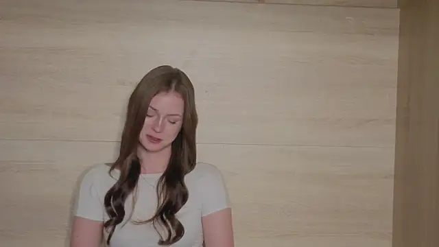 Lori_cutess webcam