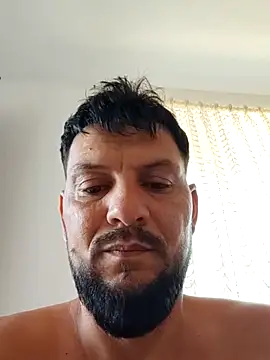 yasmi25 webcam