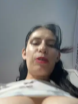 ALYSSON__11 webcam