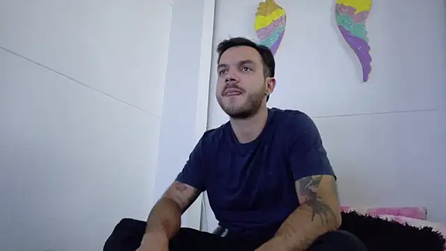 Santhiago_Jonnes webcam