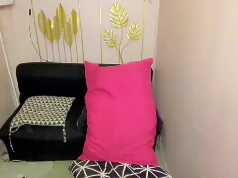 Tyne_foxx webcam