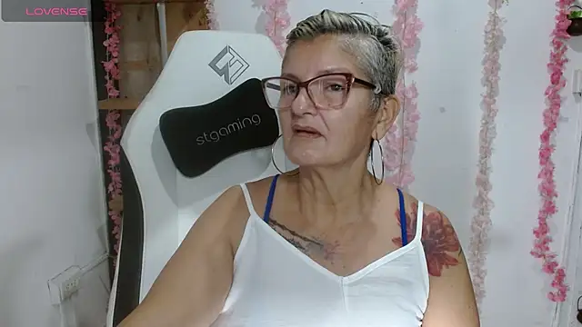 bety-cum2 webcam