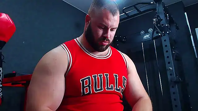 muscularjohnforuX webcam