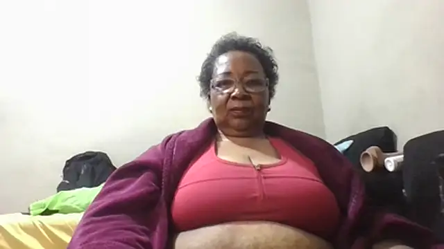 KinkyRicoSaisyours webcam