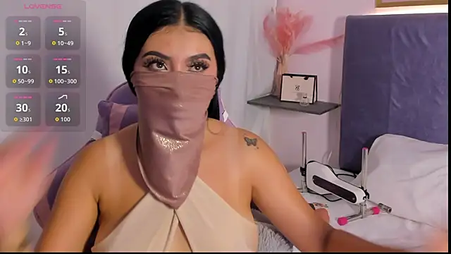 zaahra1
