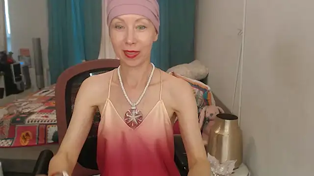 LuxuryNika
