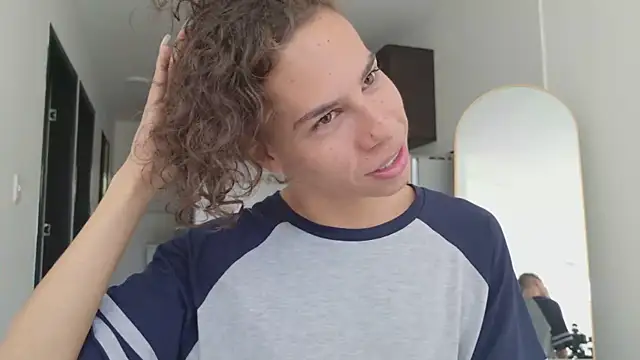 grey___27 webcam