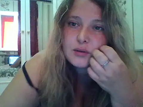 parismimi - ParisMimi's free webcam - UK Sex Cams