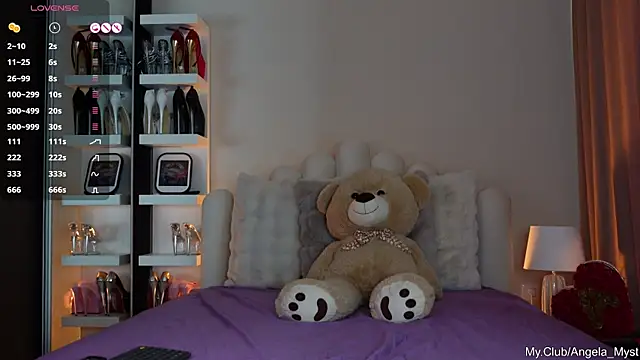 Angela_Myst webcam